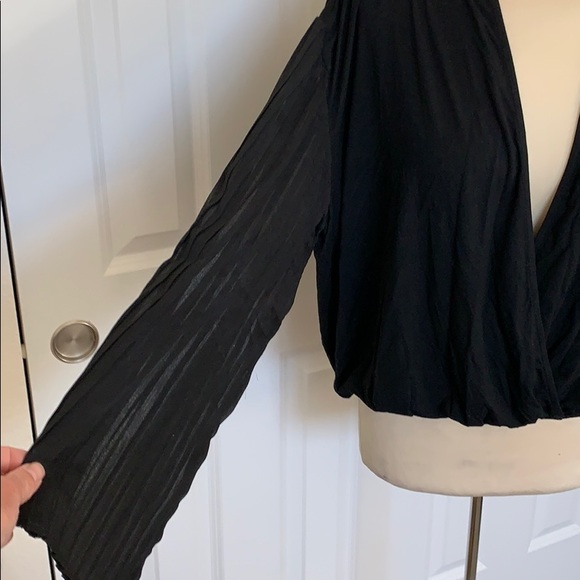 Buckle red by BKE pleated sleeve deep V top - Picture 7 of 15